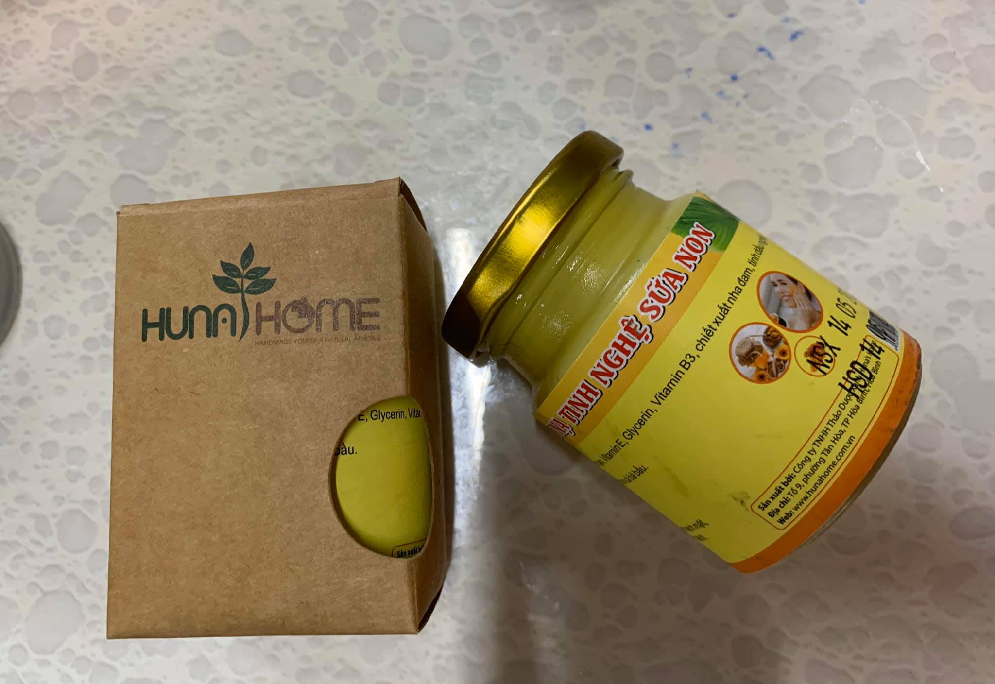 Mặt nạ tinh nghệ sữa non Hunahome ( đóng hộp 100g)