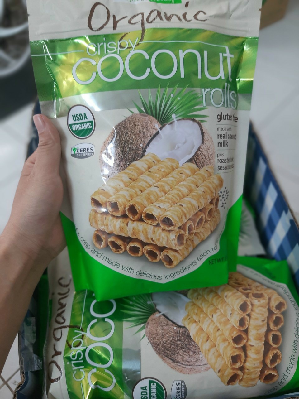 [HCM]Bánh quế dừa Tropical Fields Organic Crispy Coconut Rolls
