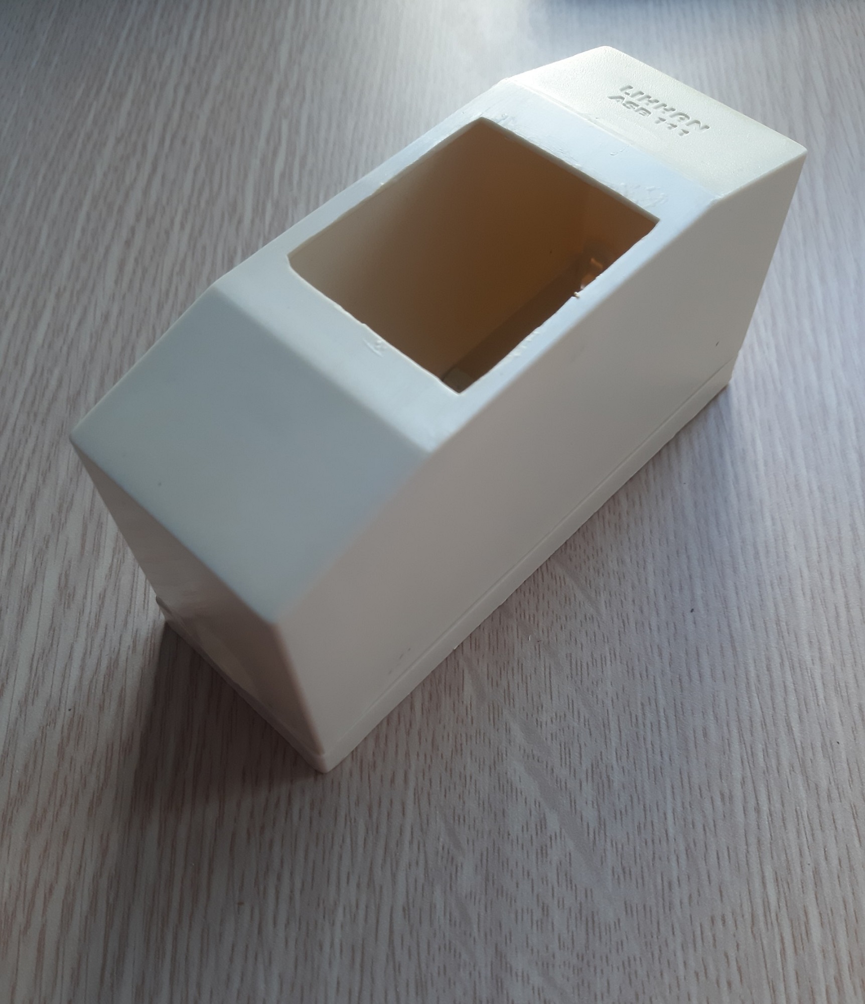 Atomat 2P 10A 16A 20A---63A SINO PS45N Atomat 2P 6A, 10A --63A 4.5 - 6kA MPE Hộp che MCB 2P gắn nổi