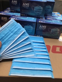 2 hộp 50 chiếc Xanh Khẩu trang y tế AMI 4 lớp than hoạt tính kháng khuẩn thumbnail