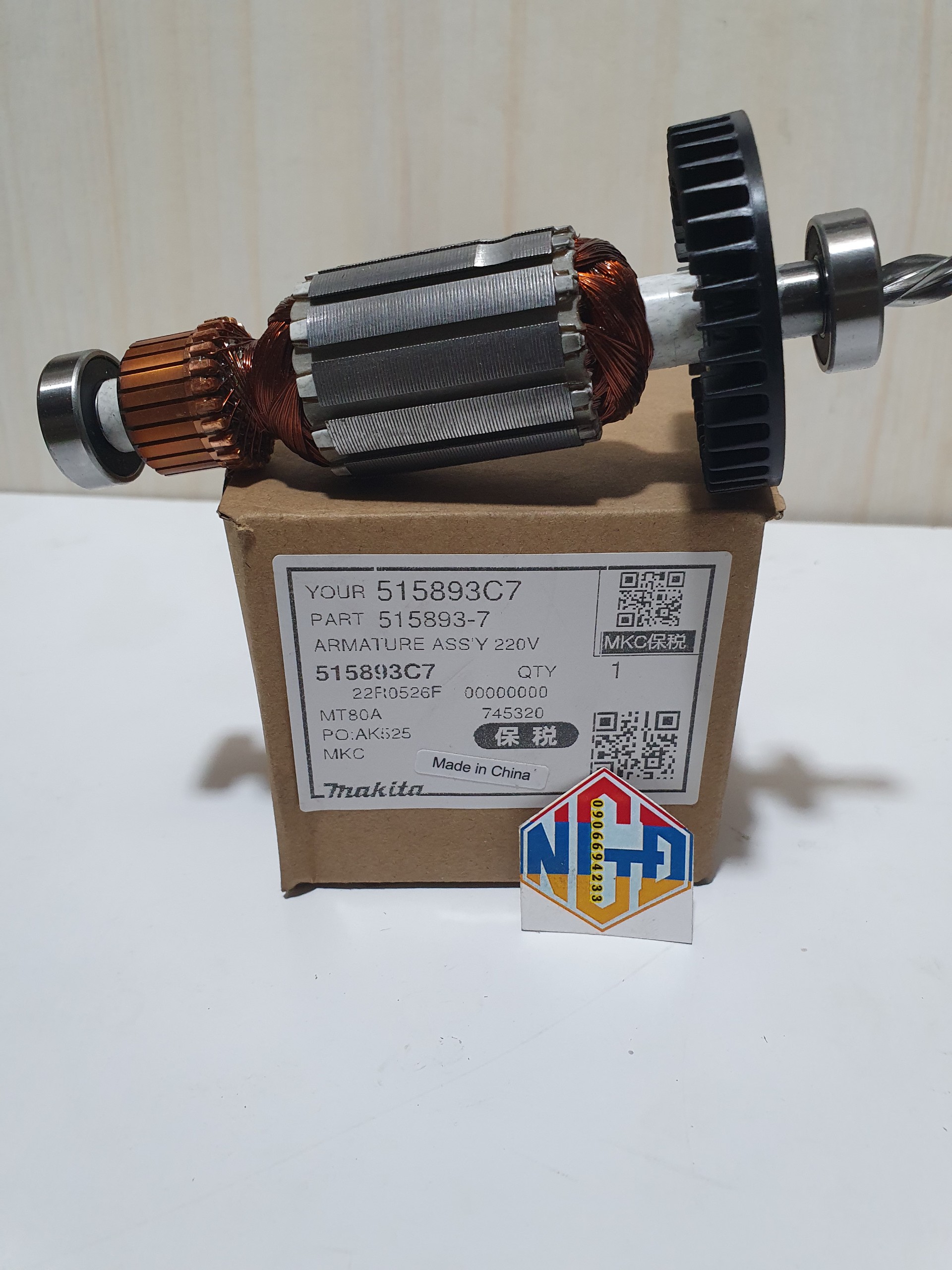 Roto máy khoan bê tông m8701 và m8700