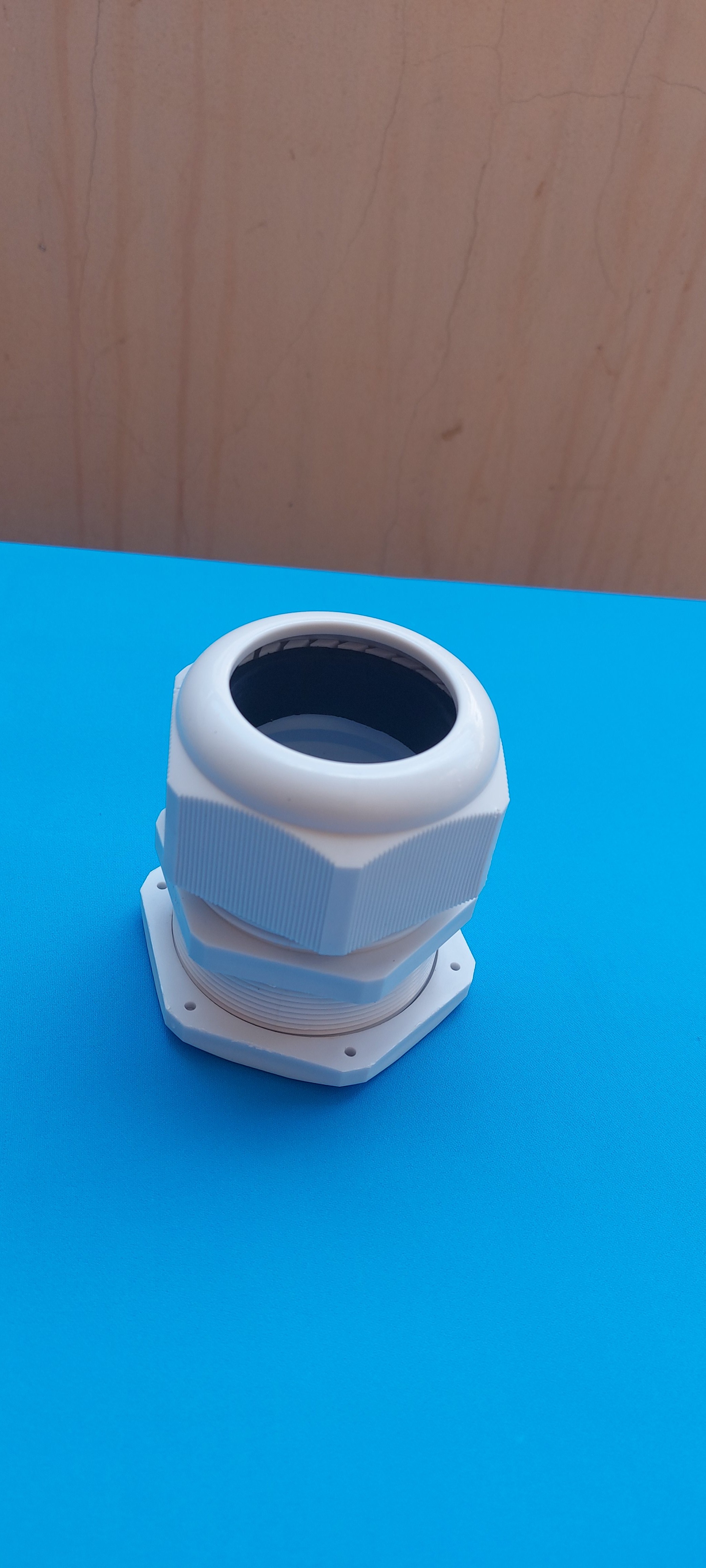 Ốc siết cáp nhựa 21