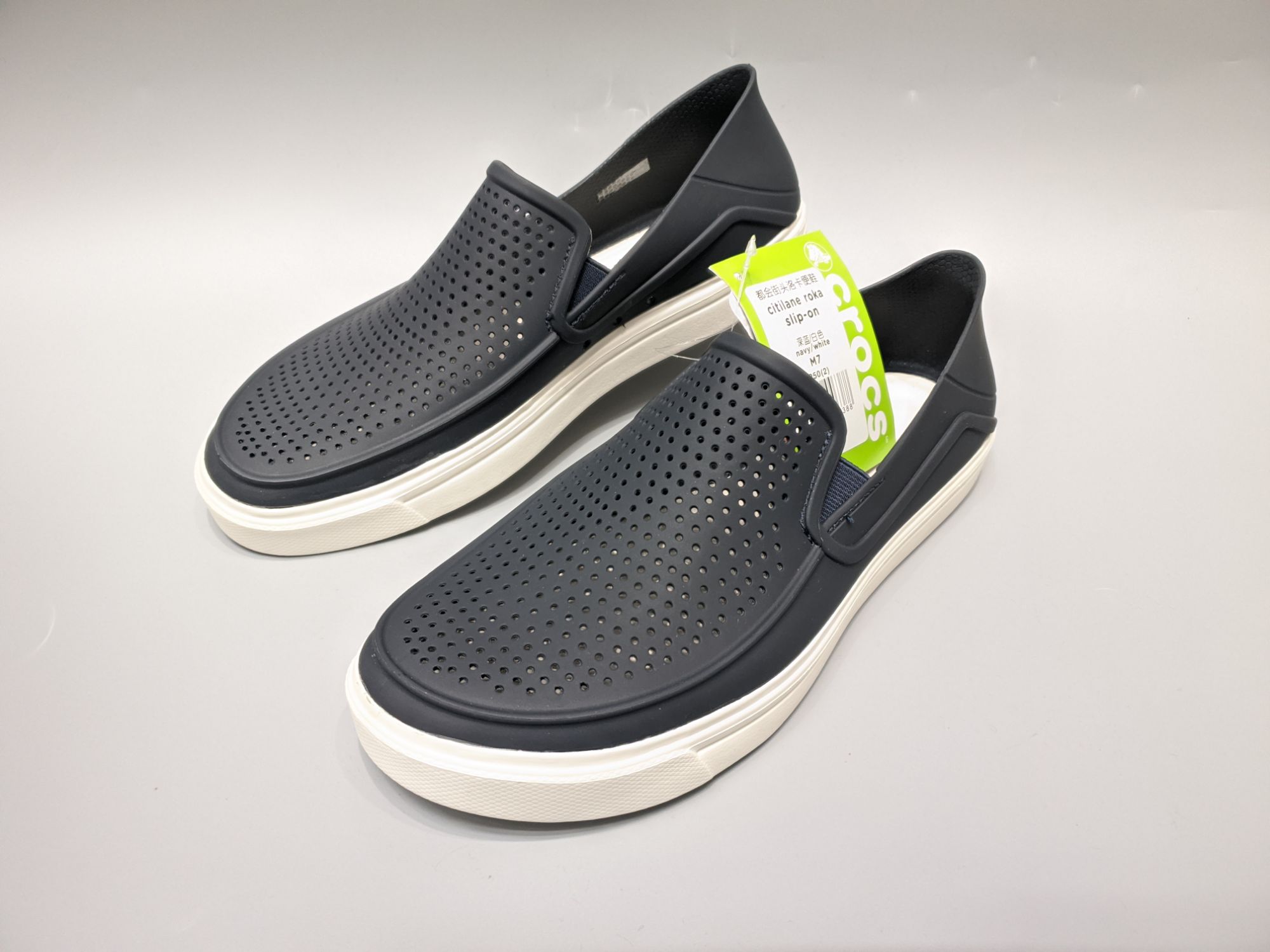 giày  crocs roka slip on