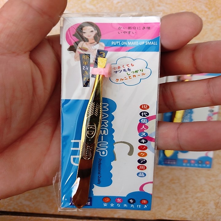 Nhíp Nhổ Lông Nhíp Vàng Vỉ 12 Chiếc