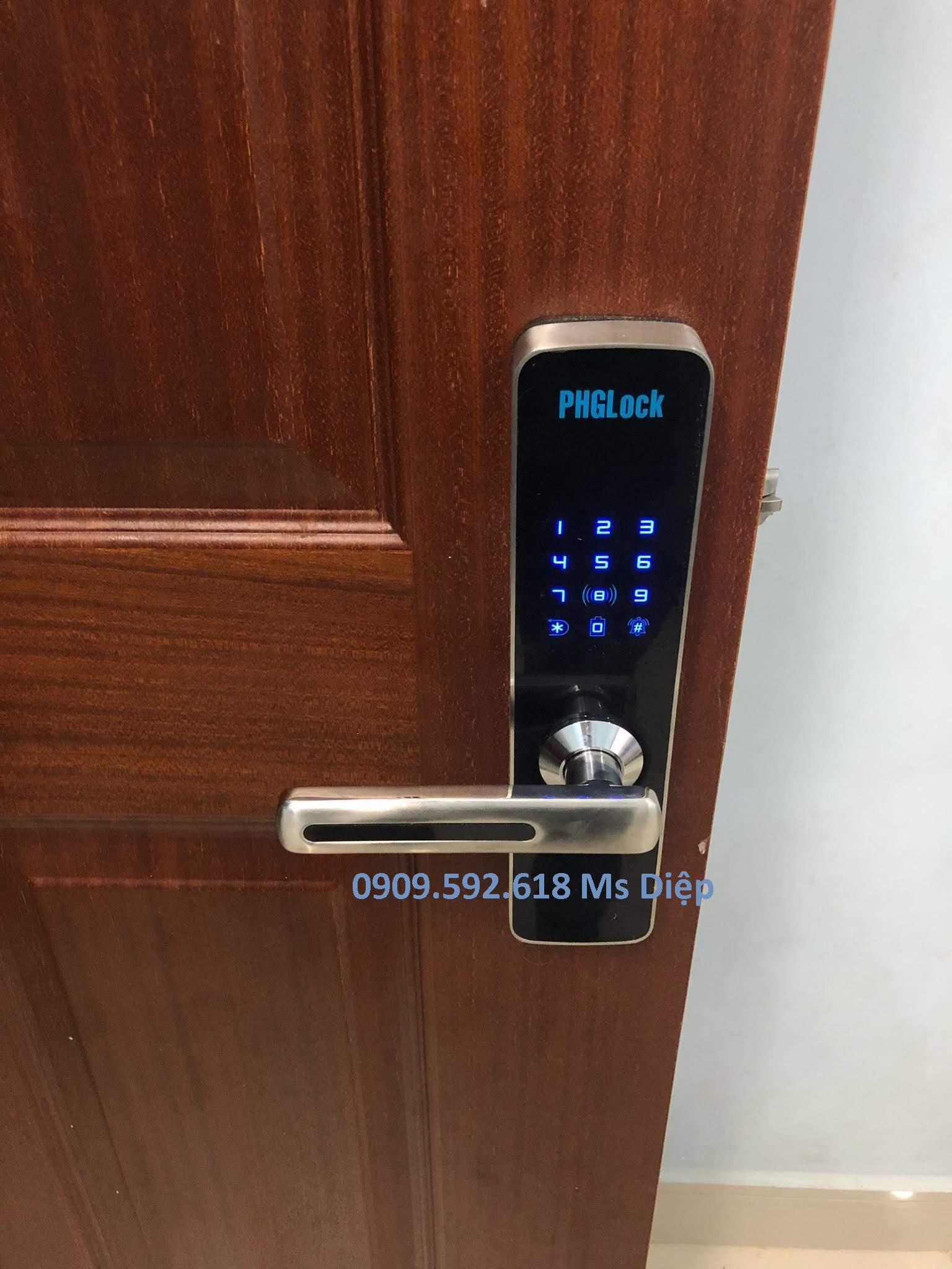 Khóa điện tử KR7153S PHGLock