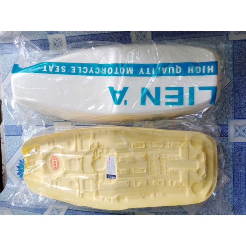 Mút yên xe dream lùn đời đầu