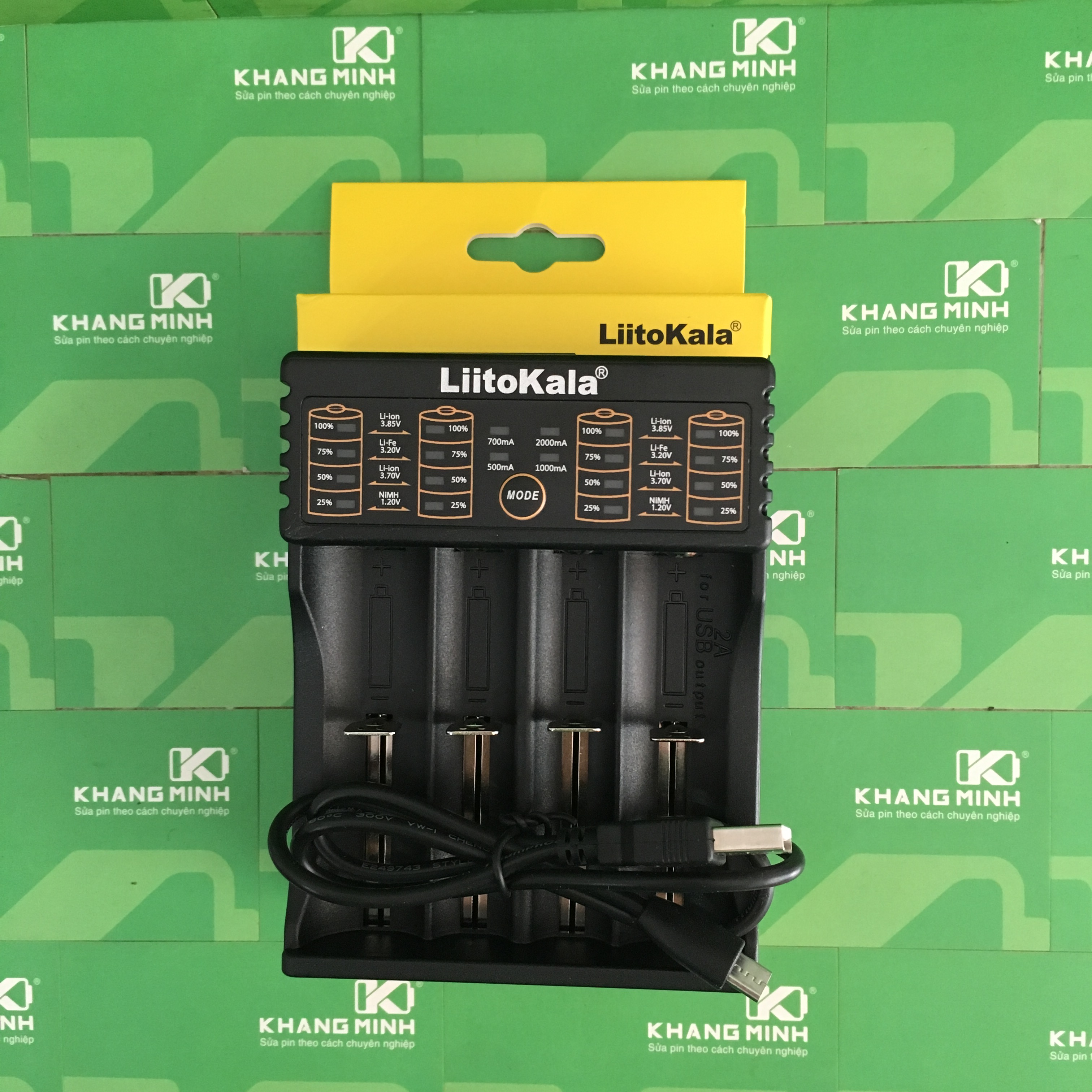 Sạc pin Liitokala Lii-402 bốn khay pin 18650 26650 A AA AAA