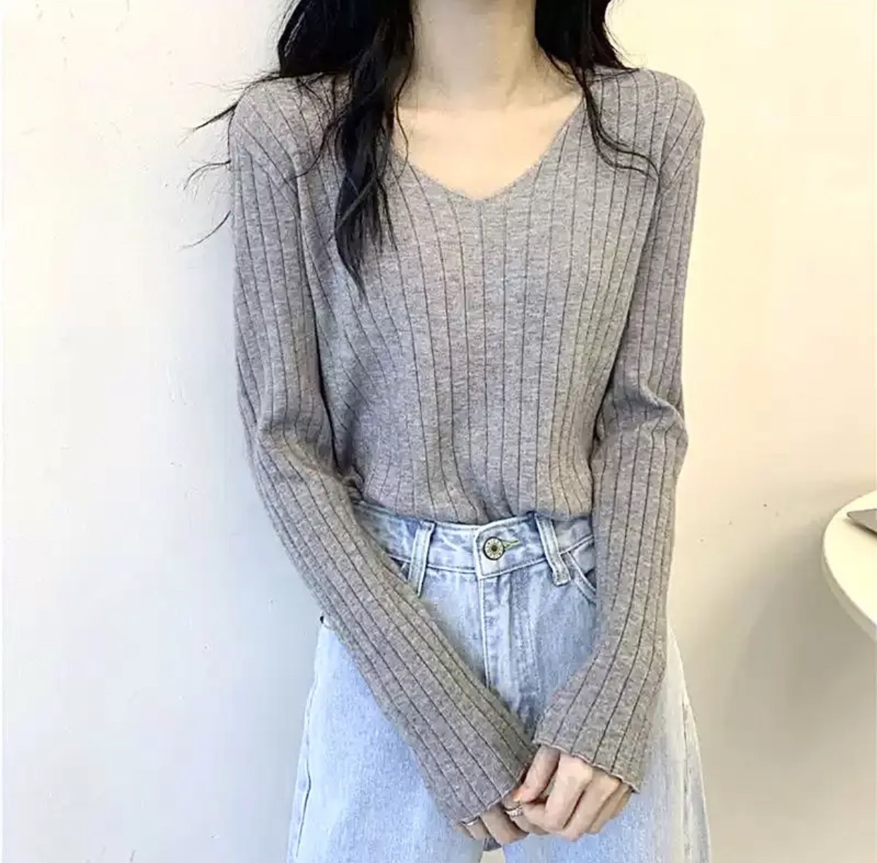 Áo Len Nữ Dài Tay Cổ Tim Dáng Lỡ