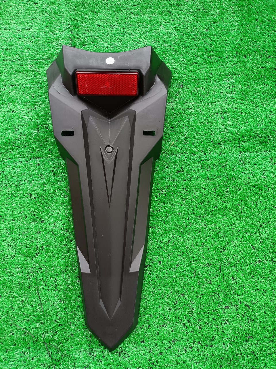Dè sau xe vario kiểu sonic