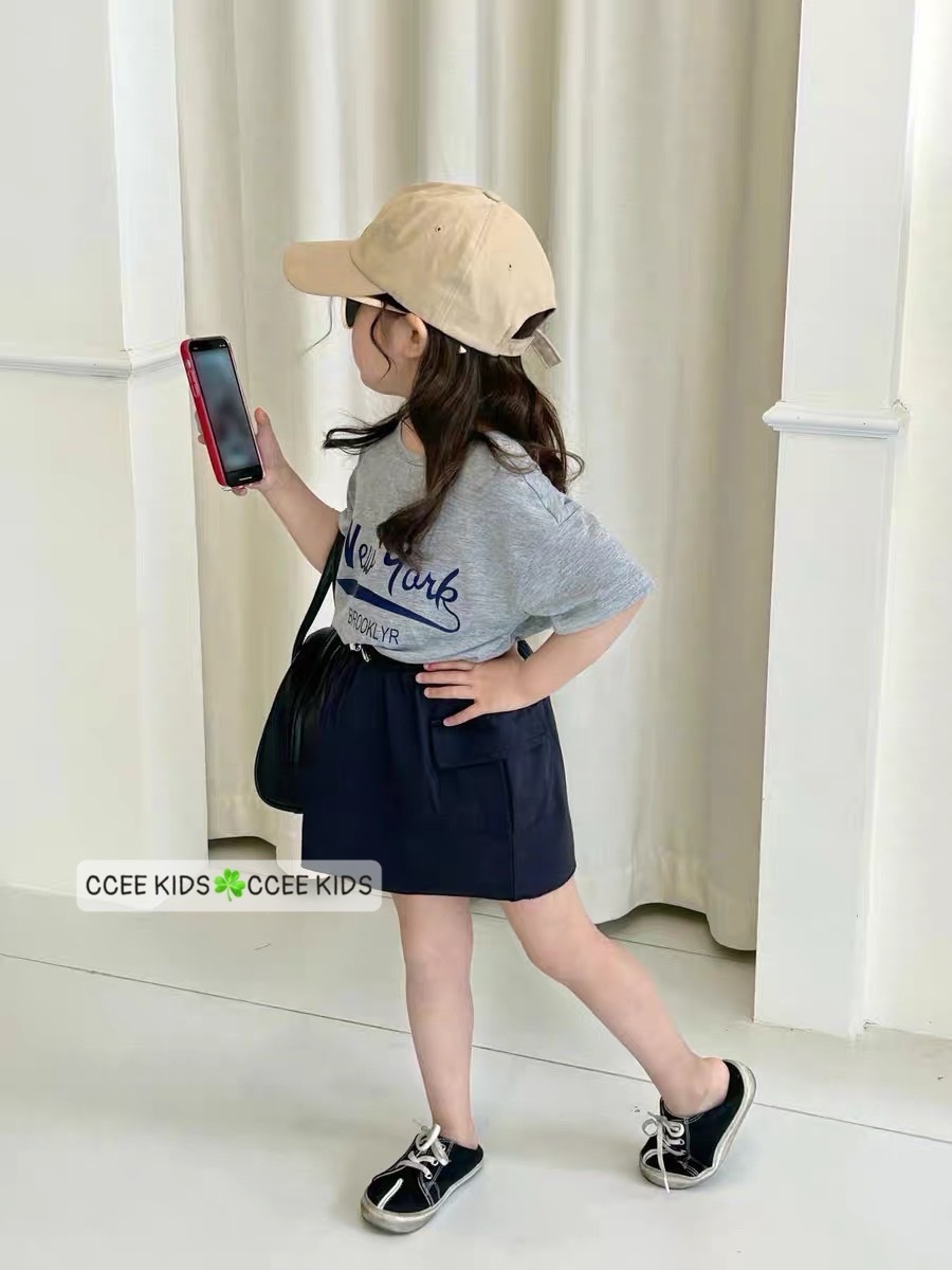[10-30kg] Set áo thun chân váy đơn giản điệu đà cho bé gái