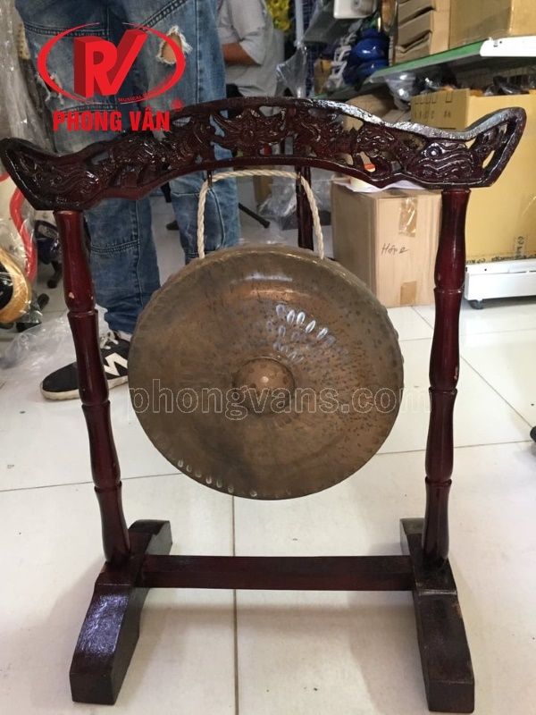 Bộ chiêng đồng và giá treo 26cm