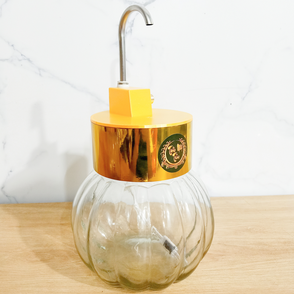 Rót Ruou Tự Động Cảm Ứng Thủy Tinh 1,9 Lít