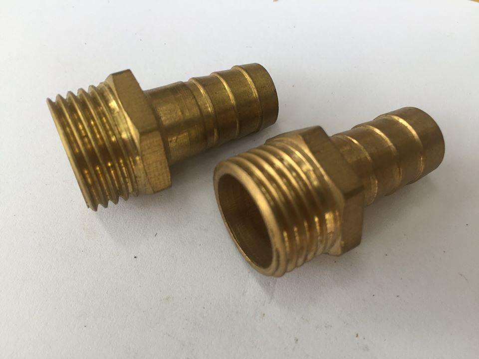 2 chiếc nối đồng một đầu ren ngoài 21mm một đầu nối ống mềm 14mm