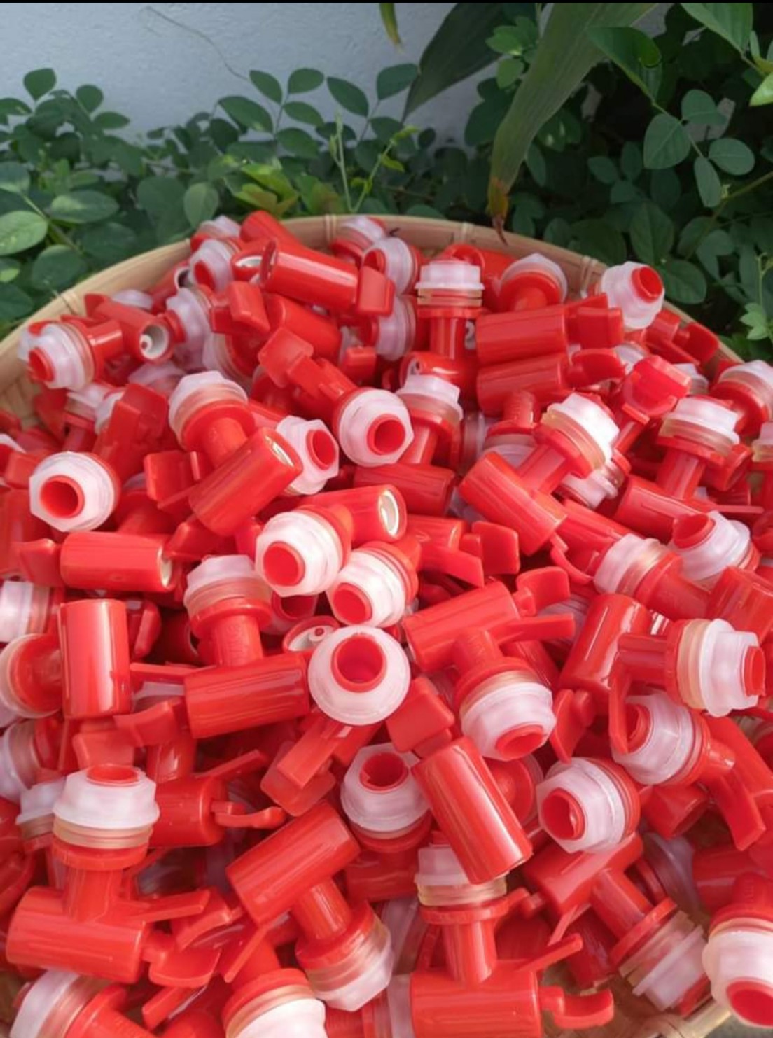Vòi bình nước lớn 20 lít. 1cái