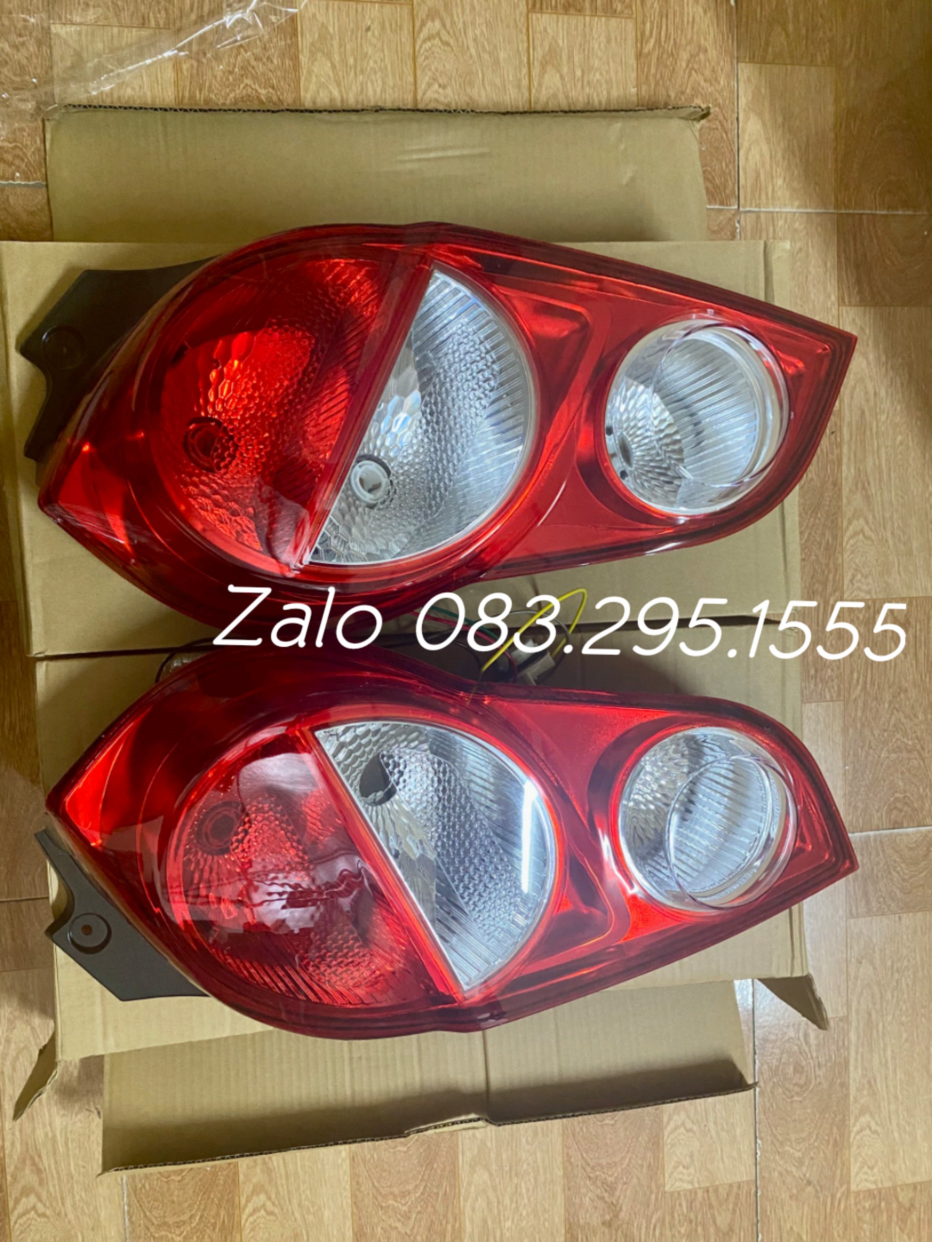 đèn hậu Matiz 4 , sparl m300 ( đèn 2 màu đỏ trắng , oem )
