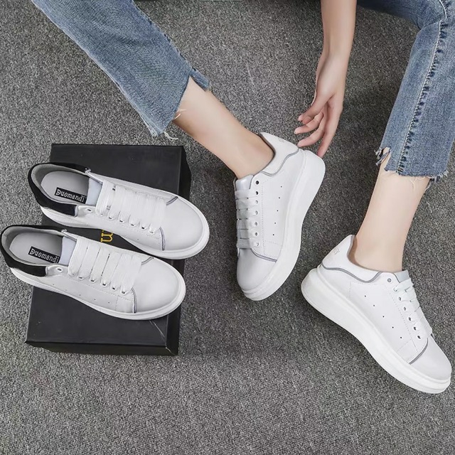 [Giảm tới 30K đơn 99K]Giày thể thao Nam và Nữ phản quang  MCQEN