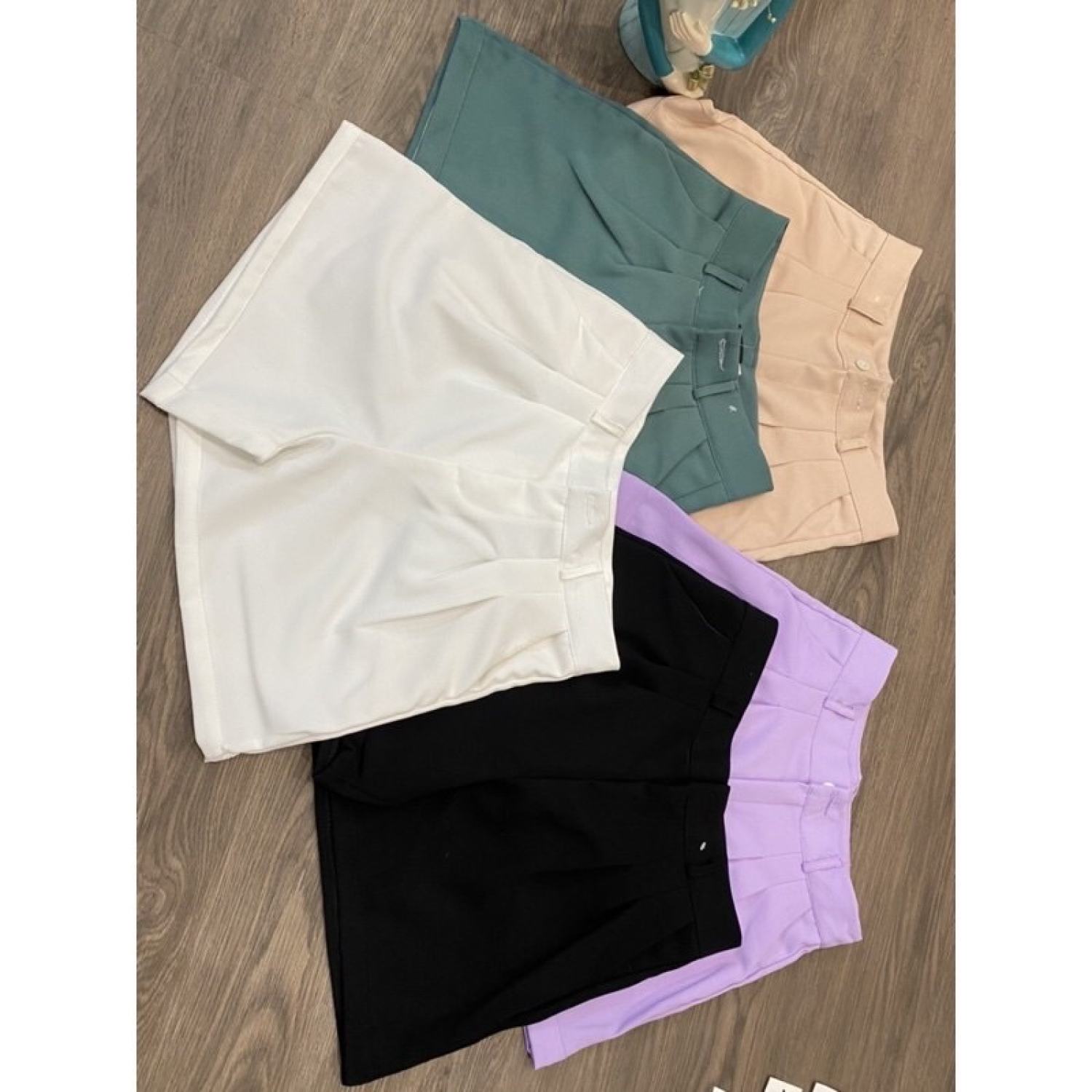 Quần Short nữ gập gấu