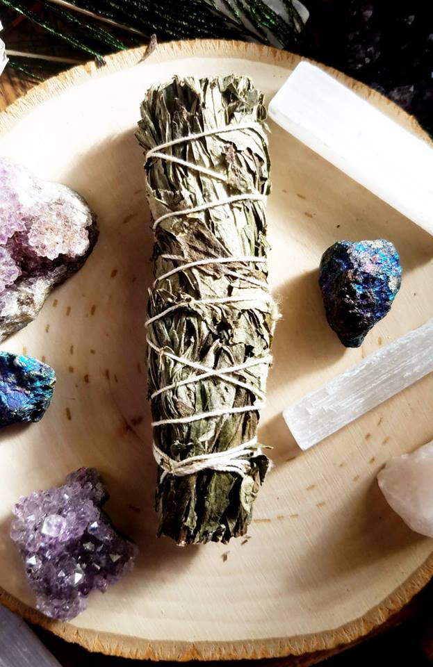 Bó lá xô thơm đen Sage Mugwort - Black Sage Smudge Incense 4"-5" Bundle