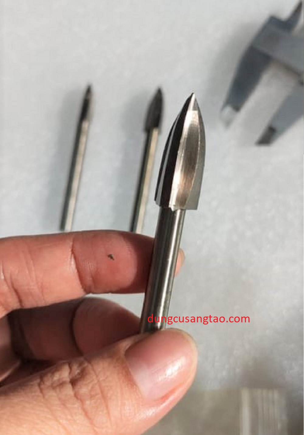 Mũi 3 khía cán 6mm (Điêu khắc gỗ, mũi phá thô cán 6mm). bộ 4 mũi