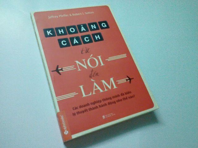 Sách - Khoảng cách từ nói đến làm