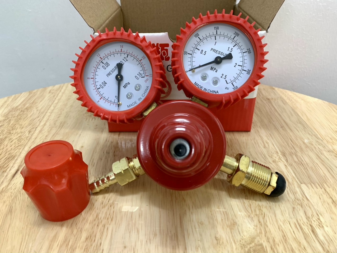 Đồng hồ gas và oxy dùng cho hàn cắt gió đá (van điều áp khí)