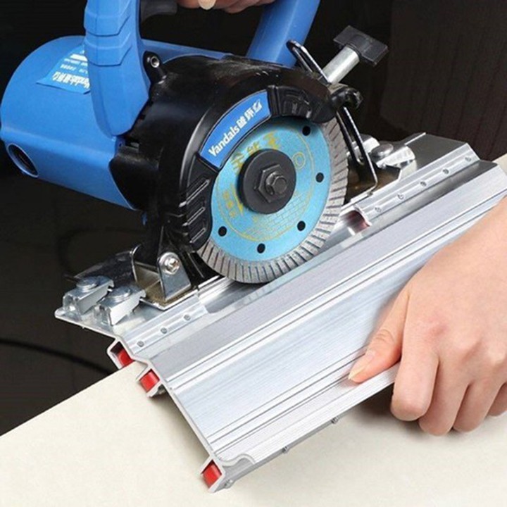 Đế máy cắt gạch mòi ghép góc 45 độ