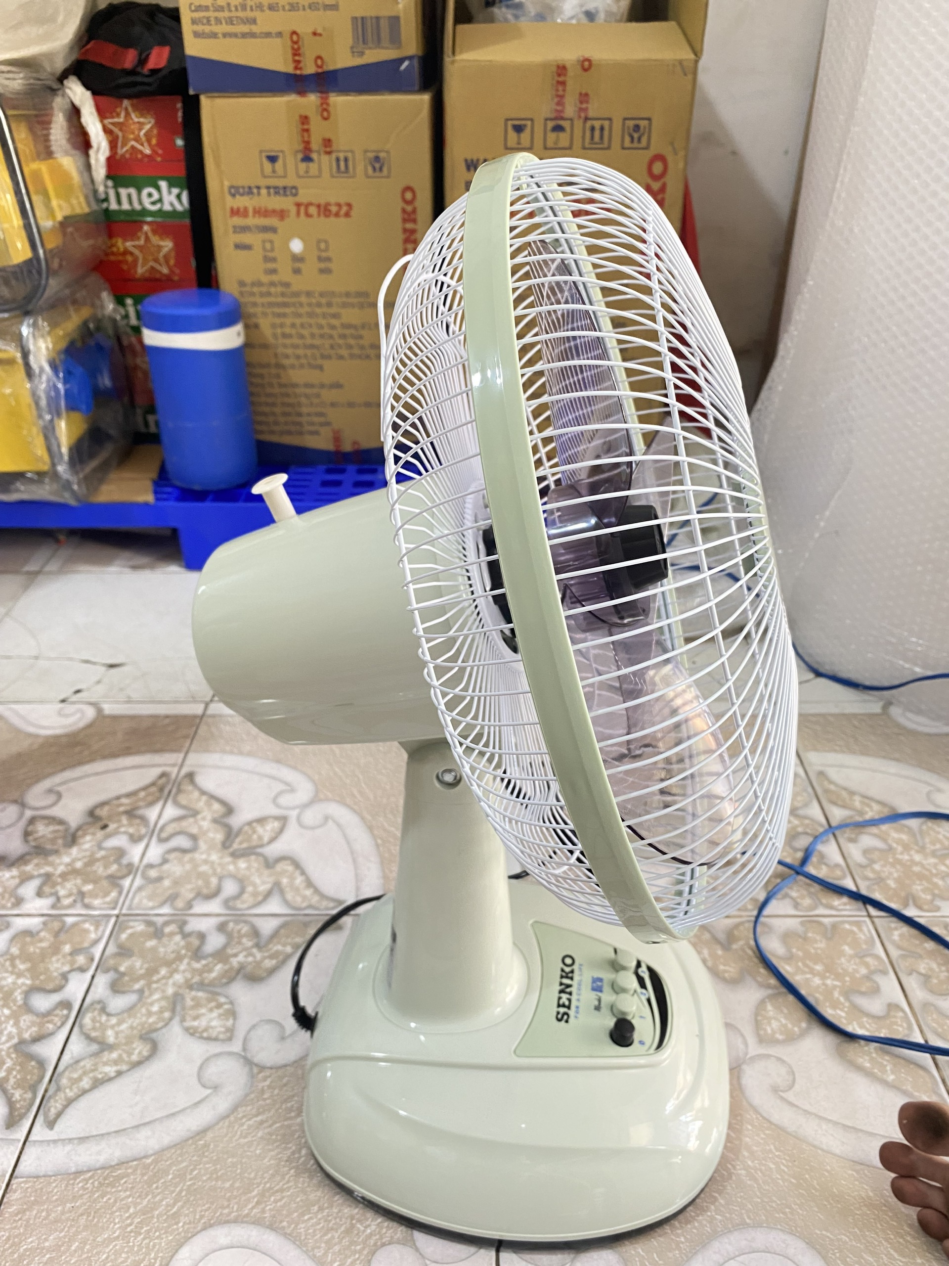 Quạt bàn 3 tấc B3 B1216 Senko