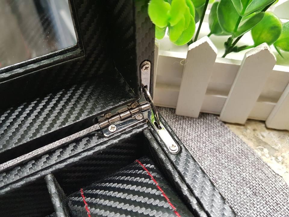 Hộp Đựng Đồng Hồ 5 Ngăn Phủ Carbon