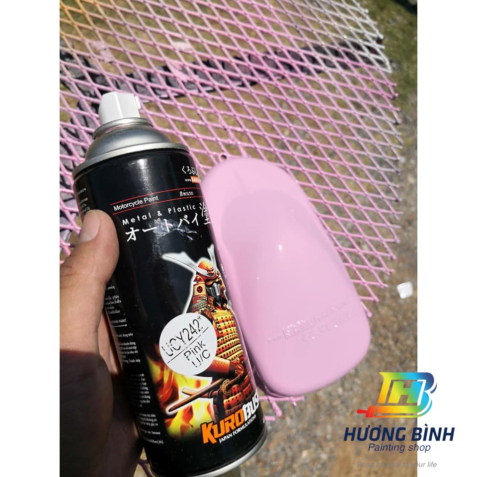 Sơn xịt Samurai màu NỀN Hồng - UC Y242 (400ml) (có khả năng kháng xăng A92, A95)