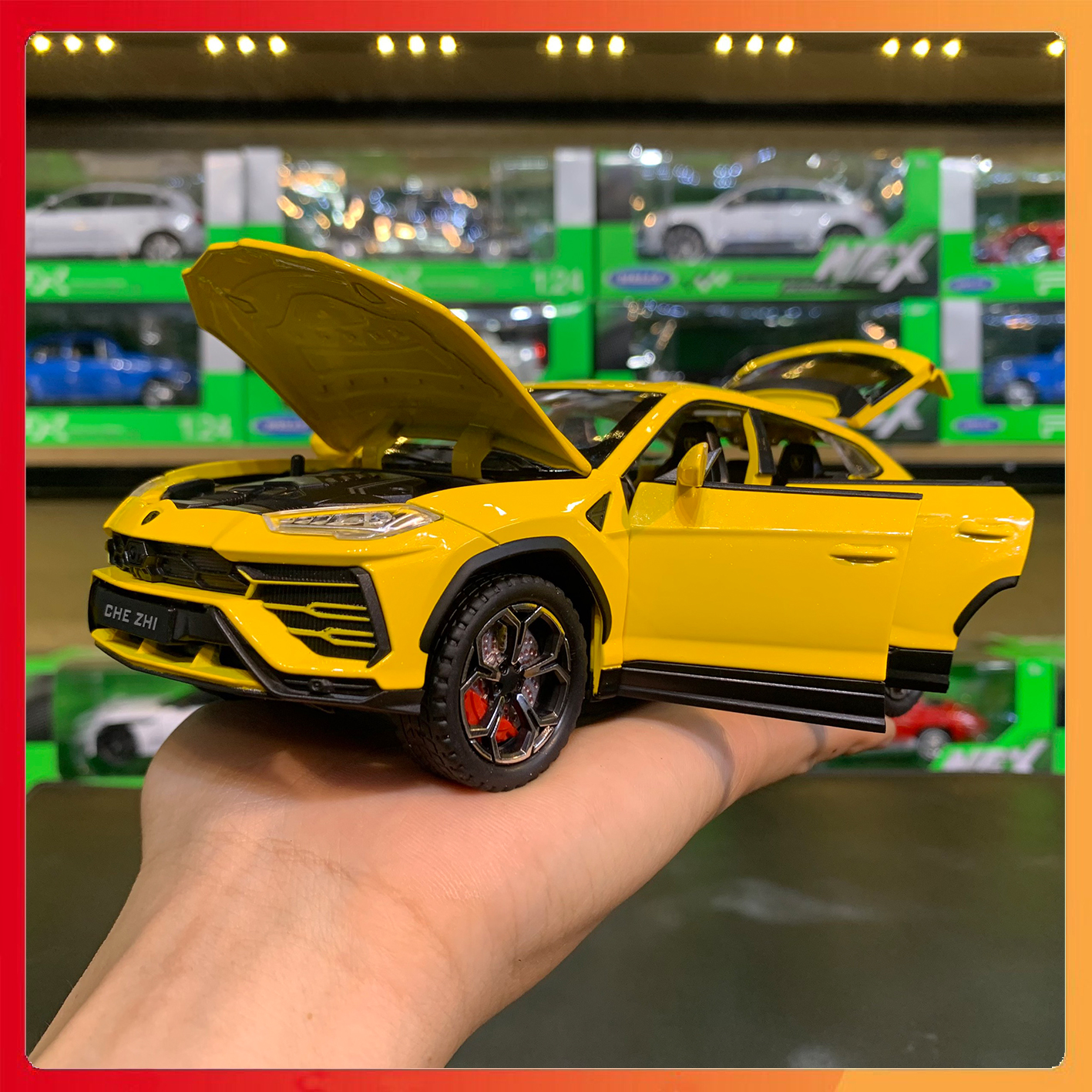 MÔ HÌNH XE LAMBORGHINI URUS TỈ LỆ 1:24 HÃNG CHEZHI