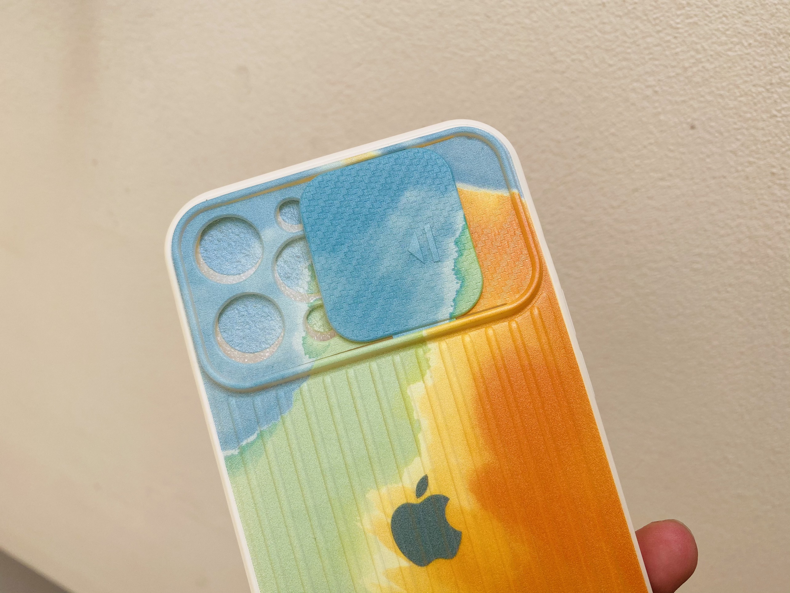 Ốp dẻo màu loang sọc vân CHE CAMERA cho IPHONE 12 PRO MAX