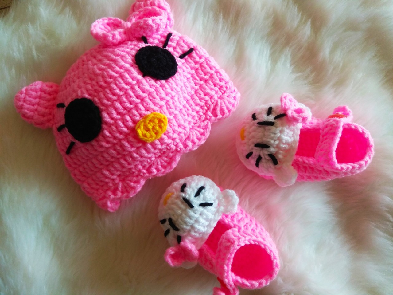 SET MŨ VÀ GIÀY LEN CHO BÉ SL048