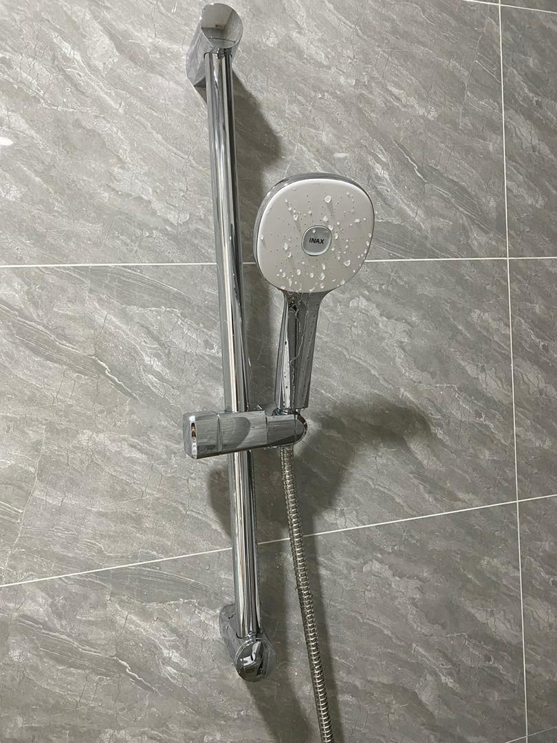 Thanh Trượt Sen Tắm CAESAR WG117