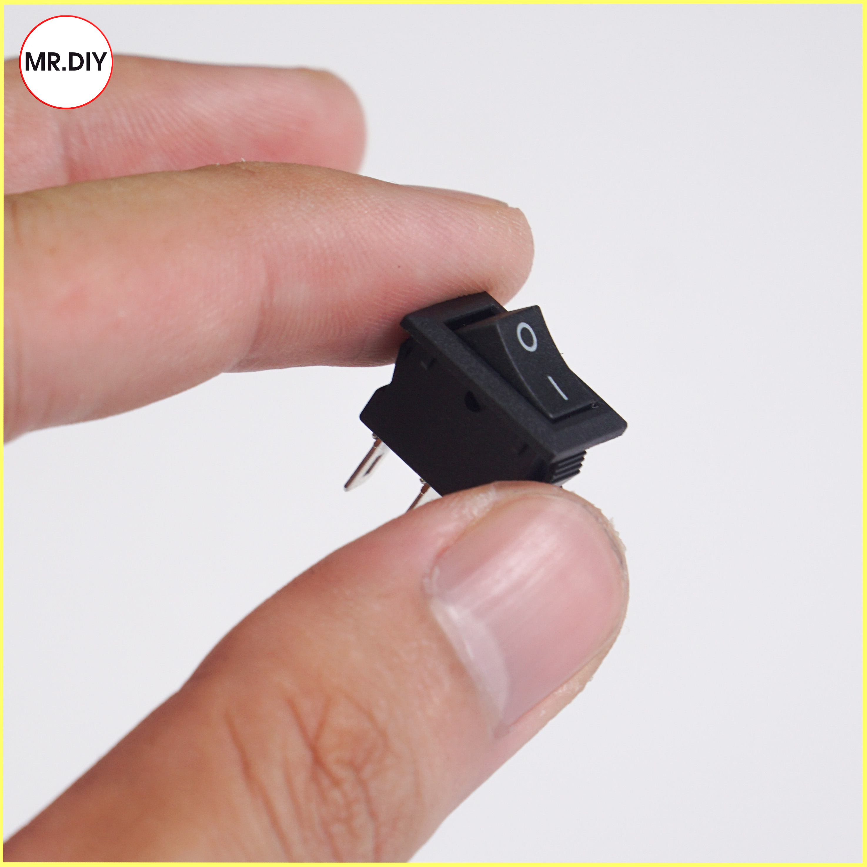 Công tắc bập bênh 2 chân 3a 250v kcd11