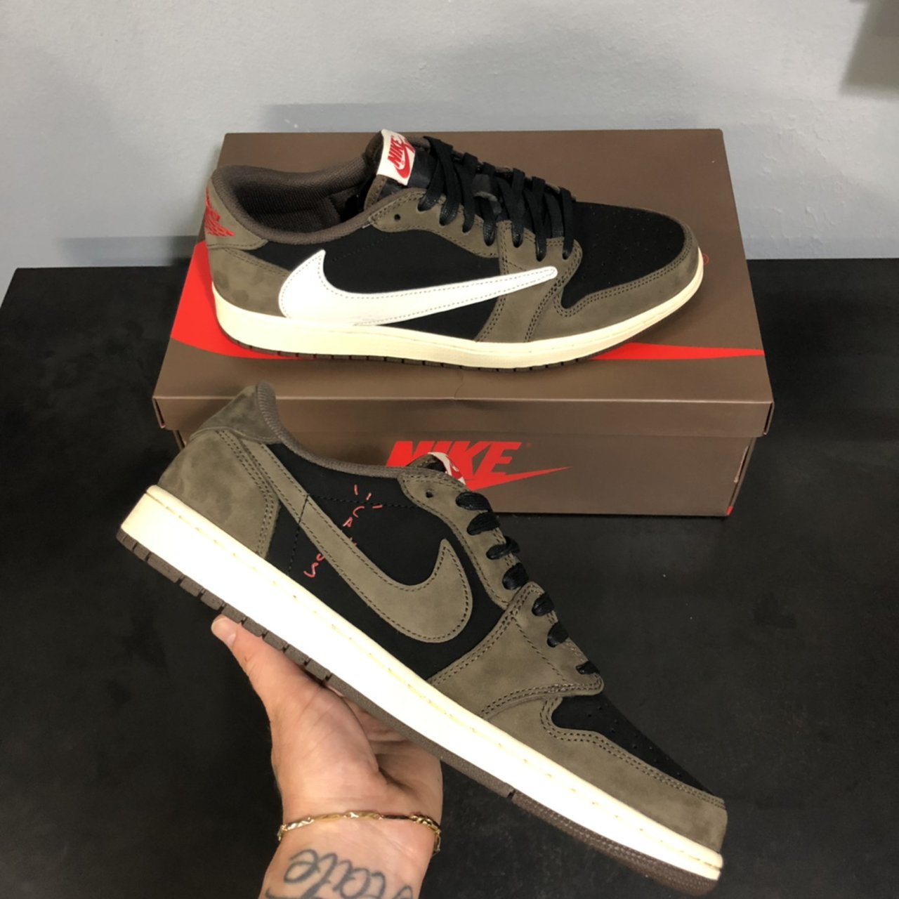 Giày Sneaker Travis scott Air J0rdan 1 low  ( Giày Thể Thao JD1 cổ thấp màu nâu)