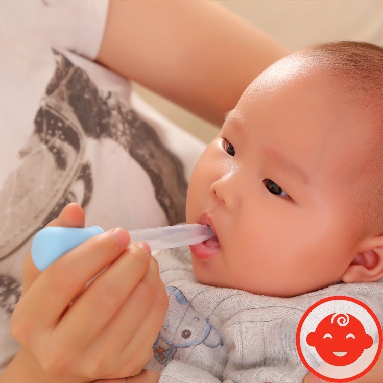 Ống bón sữa cho bé