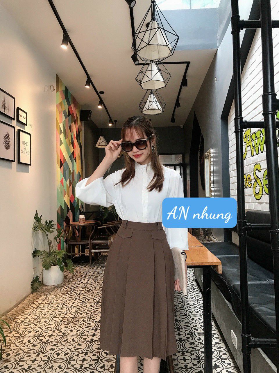 Chân váy xòe xếp ly