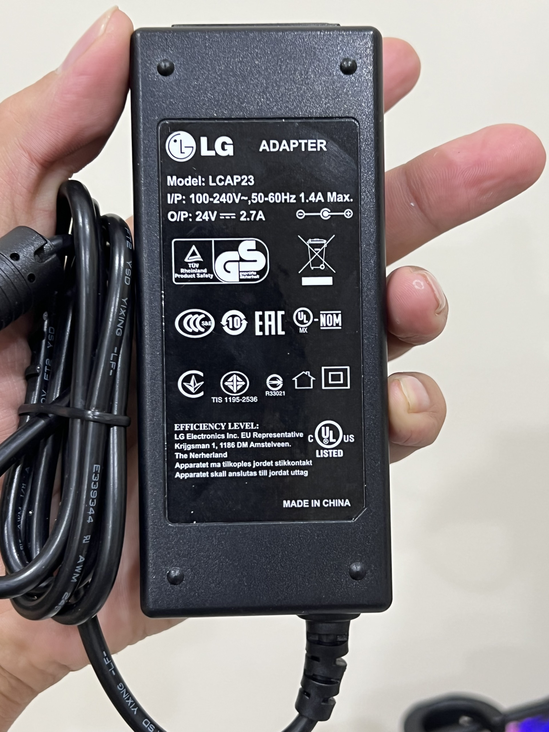 DÂY NGUỒN TIVI LG 24V