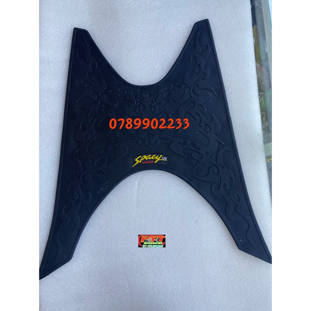 Thảm cao su lót chân xe spacy 125