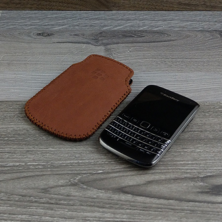 Bao Da Túi Rút Blackberry Bold 9780 / 9790 / 9700 Da Bò