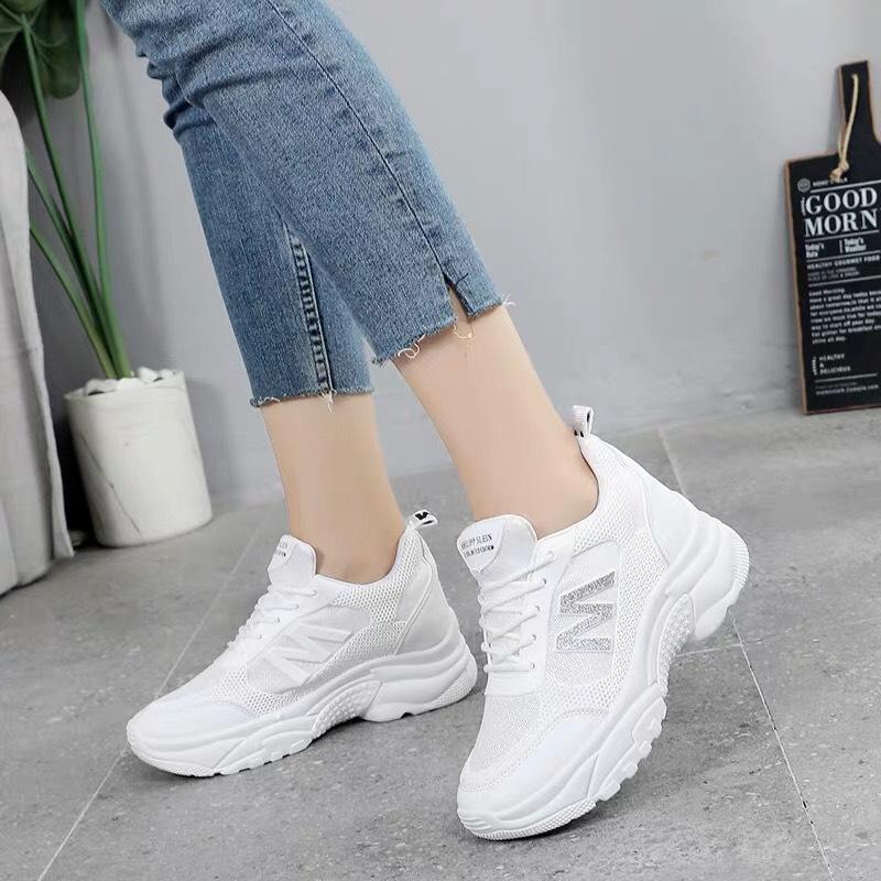 Giày thể thao độn đế tăng chiều cao êm chân
