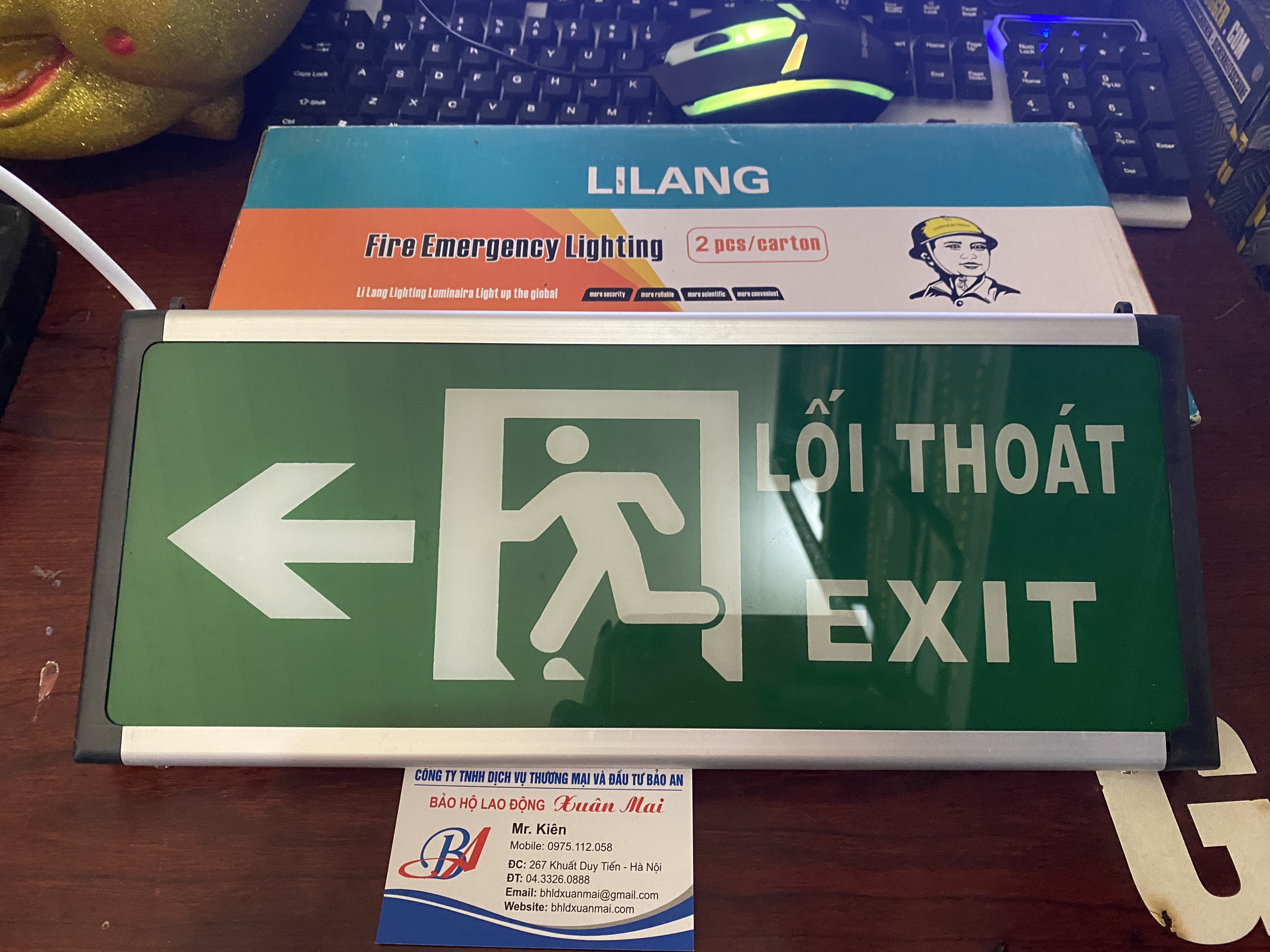 Đèn exit chỉ hướng bên trái