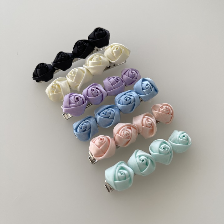 Kẹp tóc mái hoa hồng chất lụa Modleaf Mini rose pin Hàn Quốc ạ