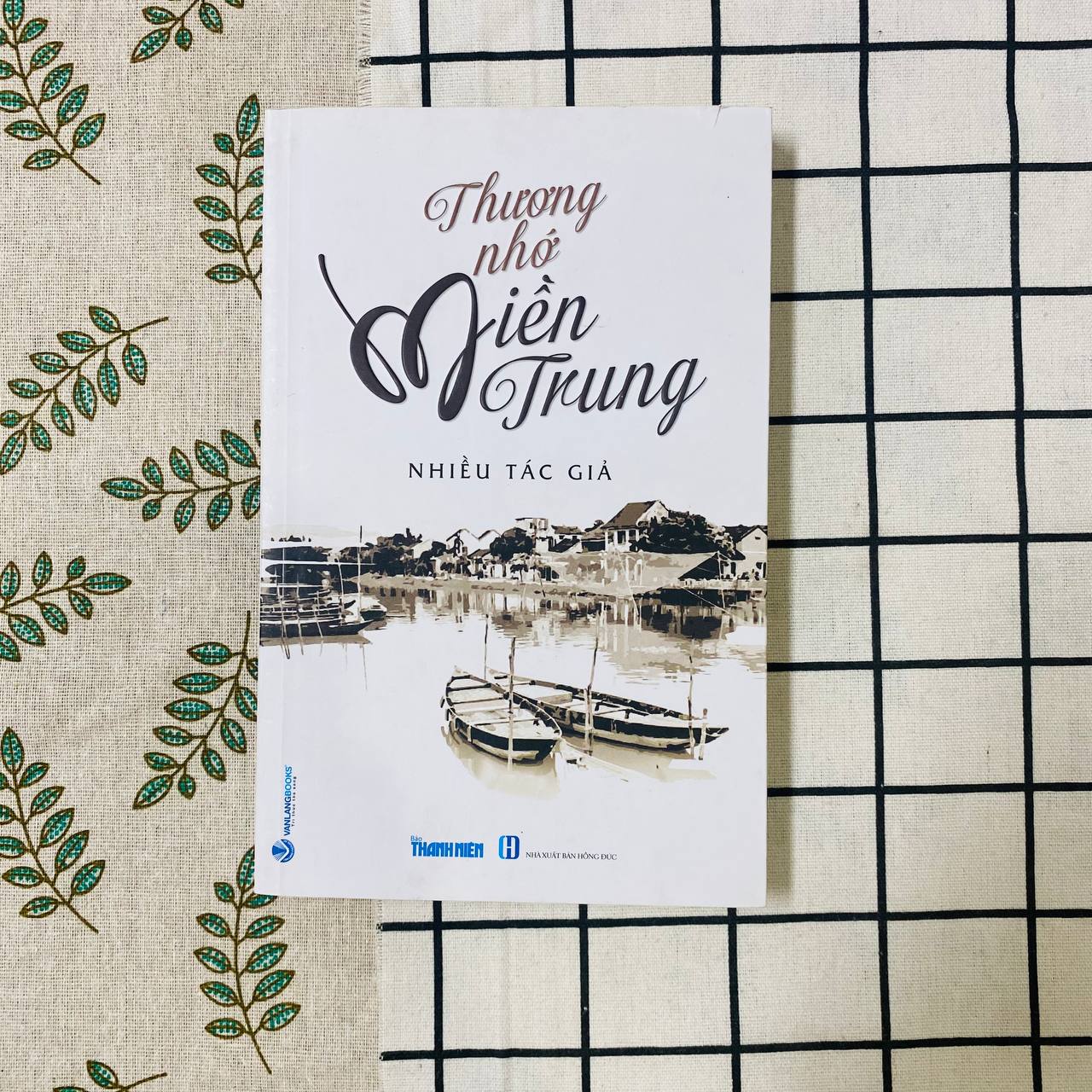 Sách - Thương Nhớ Miền Trung-Vanlangbooks