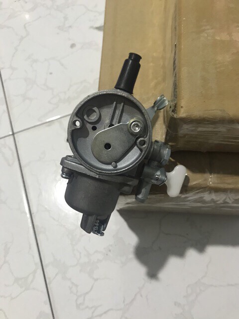 [HCM]Bình xăng con ( bộ chế ) máy cắt cỏ T200. ĐƯỜNG KÍNH HỌNG GẮN CO XANG LÀ 21MM