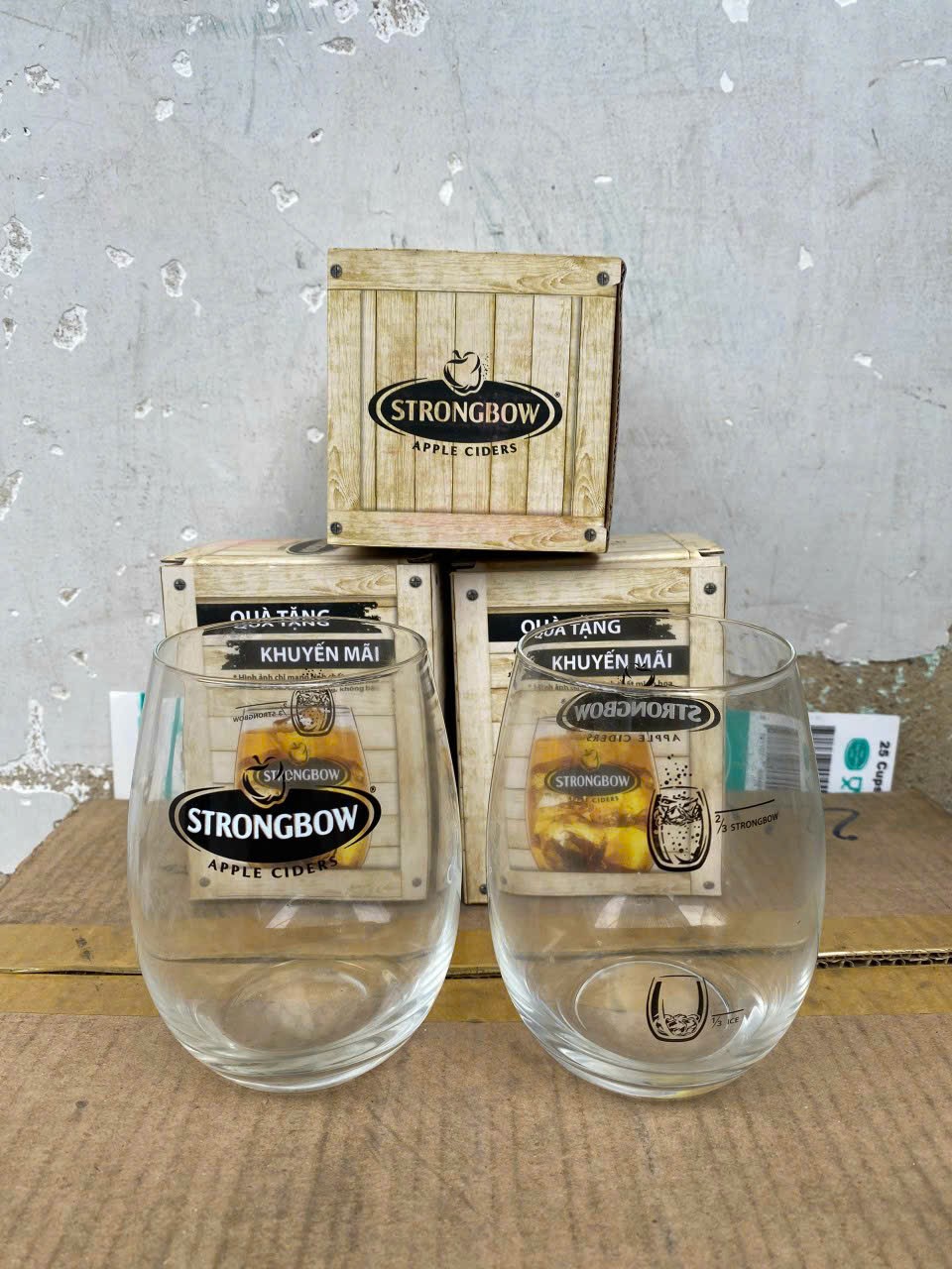 Ly cà phê trứng muối 250ml Strongbow