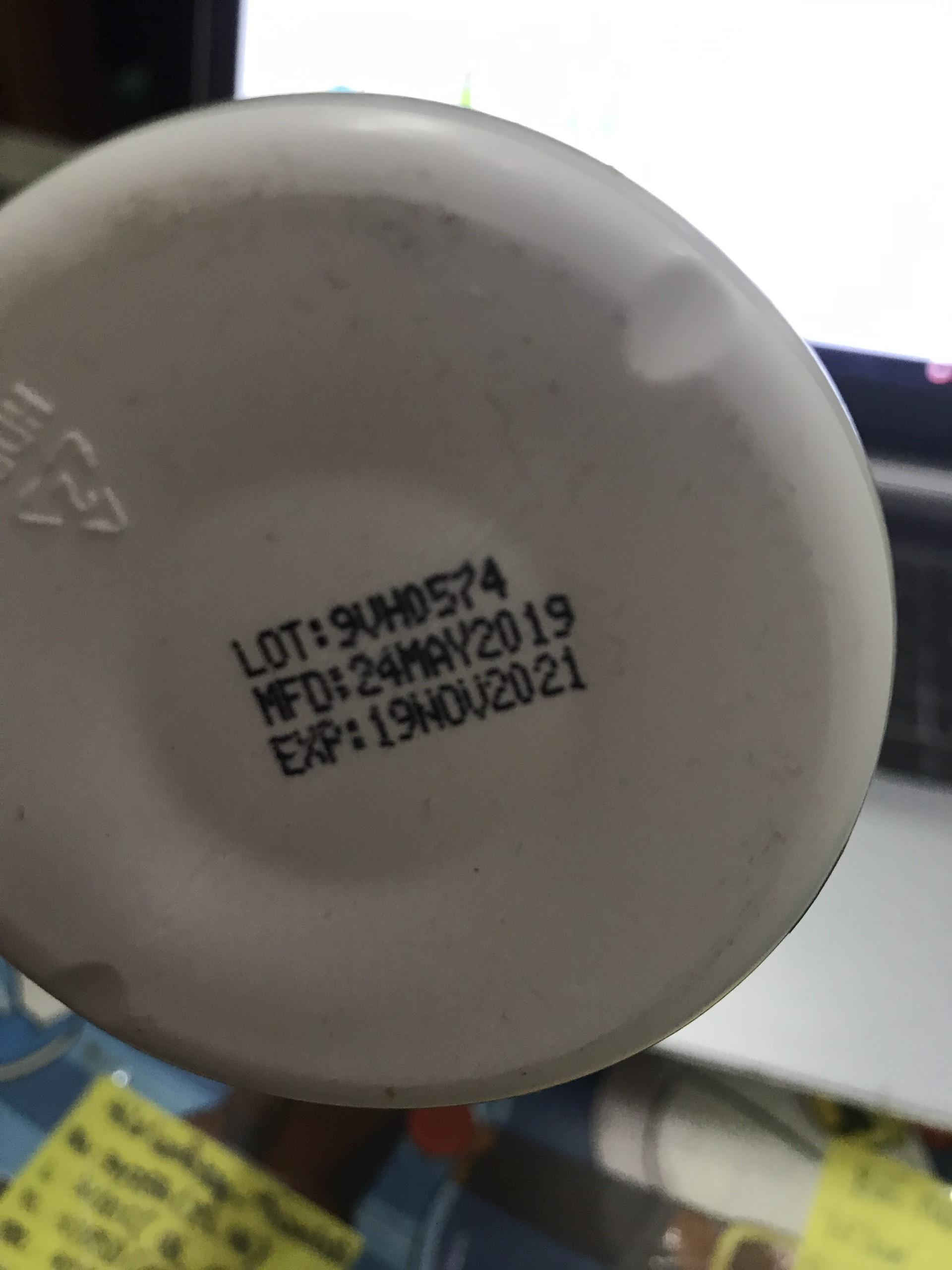 Sữa tắm lactacyd milky 500 ml