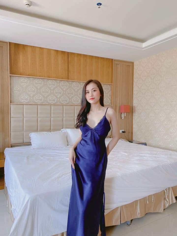 Váy ngủ lụa cao cấp dáng dài họa tiết lá VN473 - Hana Lady