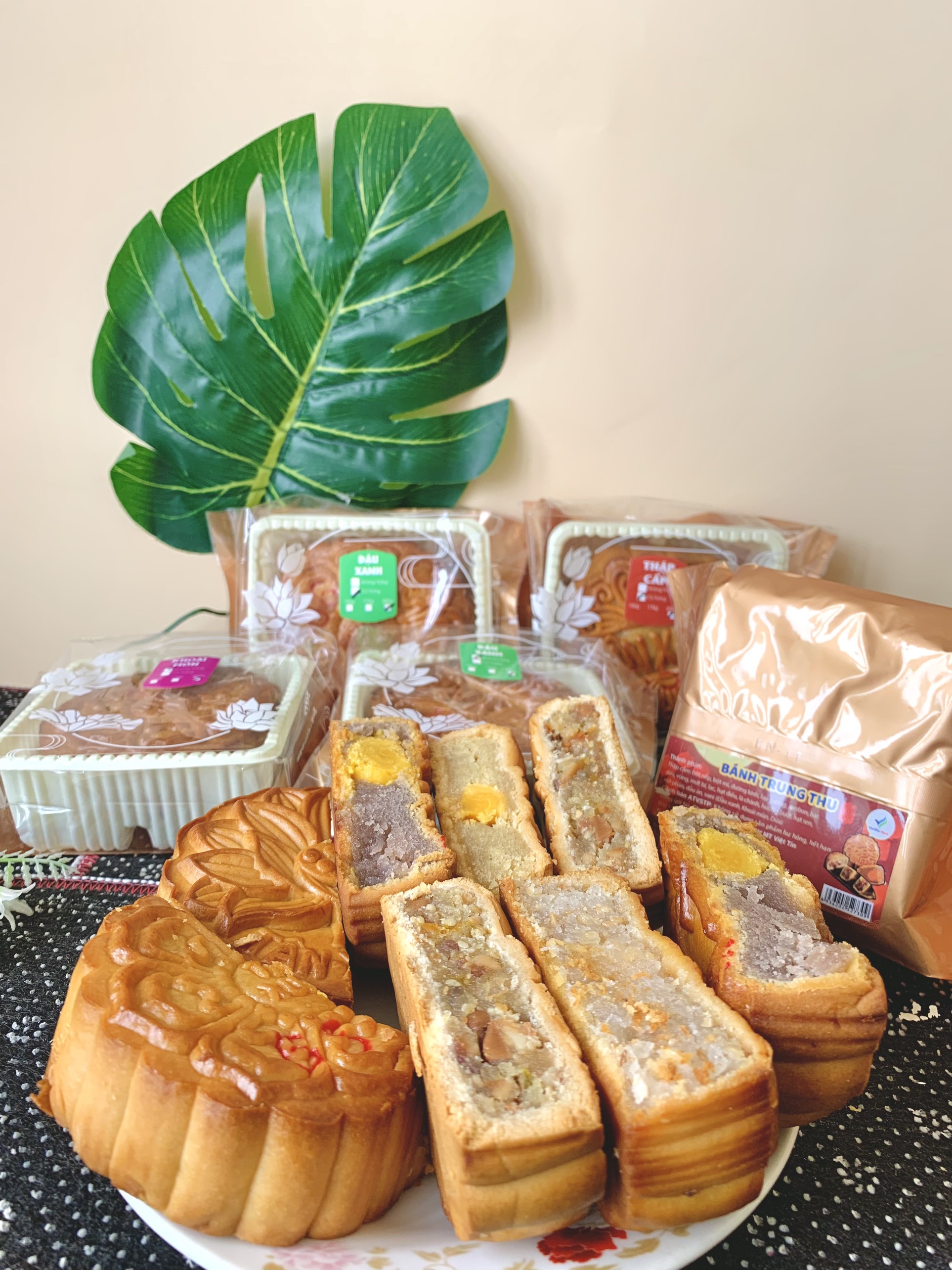 Bánh Trung Thu VIETTIN MART