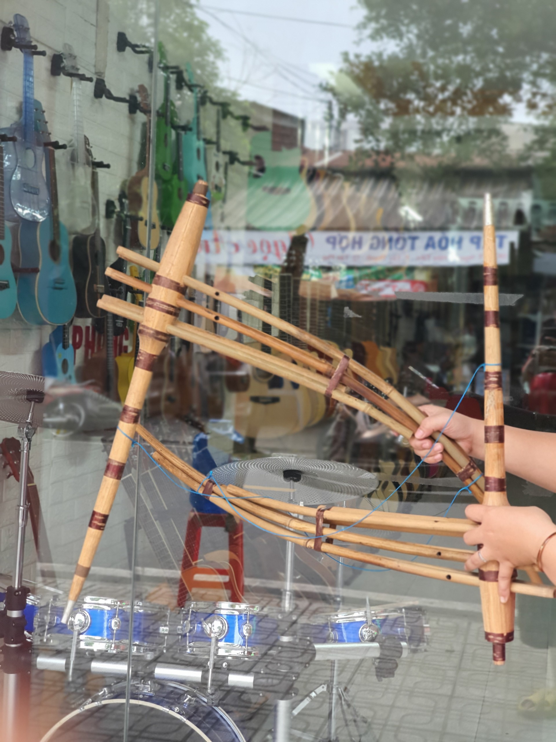 Khèn Mông Dân tộc